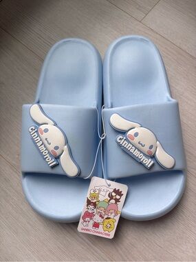 SANRIO | Cinnamoroll Light Blue Slides 40-41